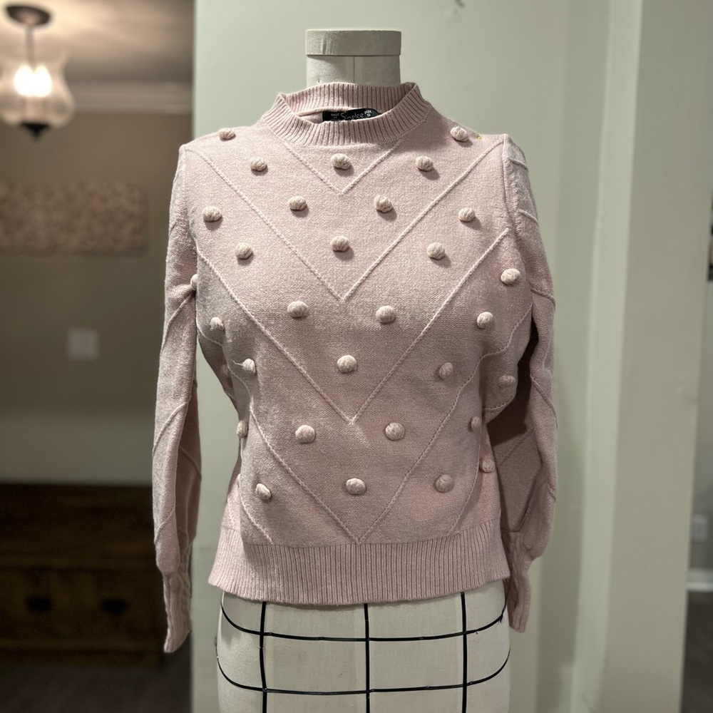 Crew neck pastel pink crew neck sweater